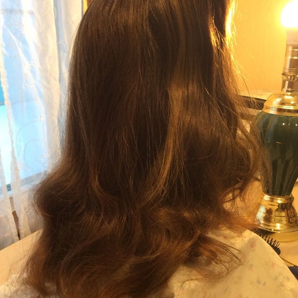 Wig - Picture 4 of 4